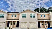 Building Photo - 2947 Canary Ave