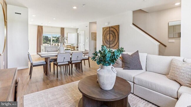 Building Photo - 159 Sandy Rdg Rd