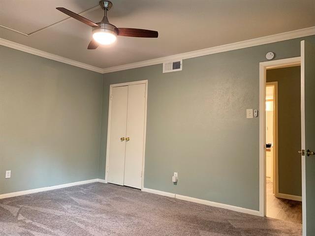 Building Photo - 3827 Gilbert Ave