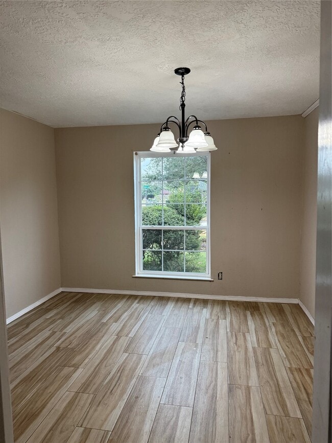 Building Photo - 4202 Ponca St