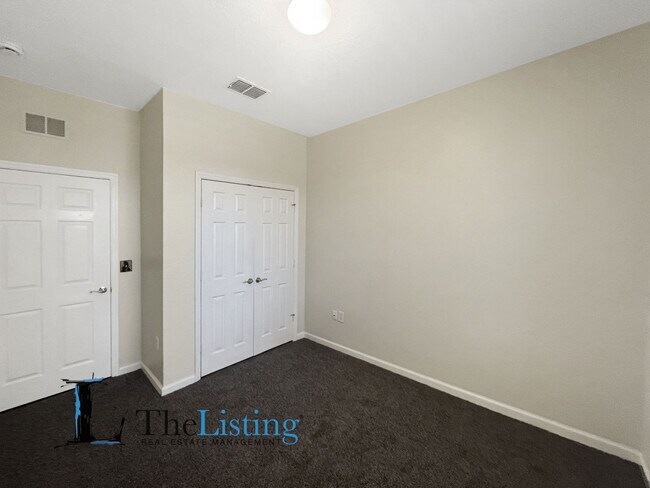 Building Photo - 8630 Buccilli Dr