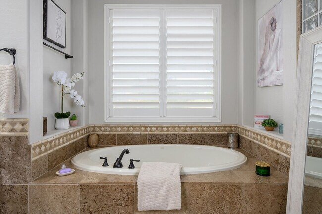 Building Photo - 27109 N 143rd Pl