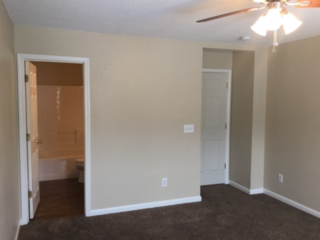 Building Photo - 4271 Lake Woodard Dr