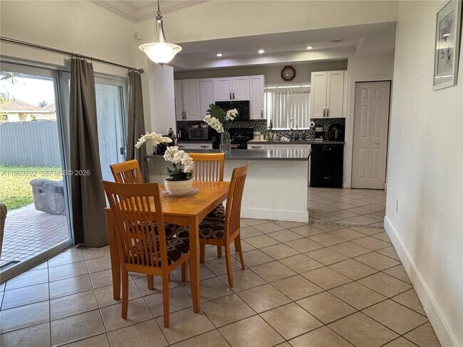 Building Photo - 28211 SW 136th Pl