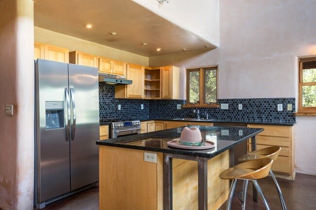 Building Photo - 27 Spanish Peaks Rd
