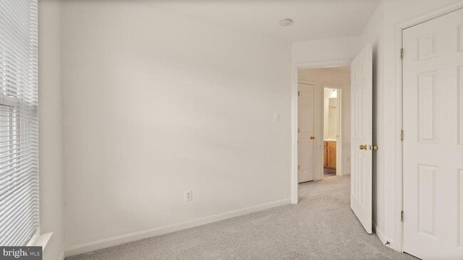 Building Photo - 21753 Ladyslipper Sq