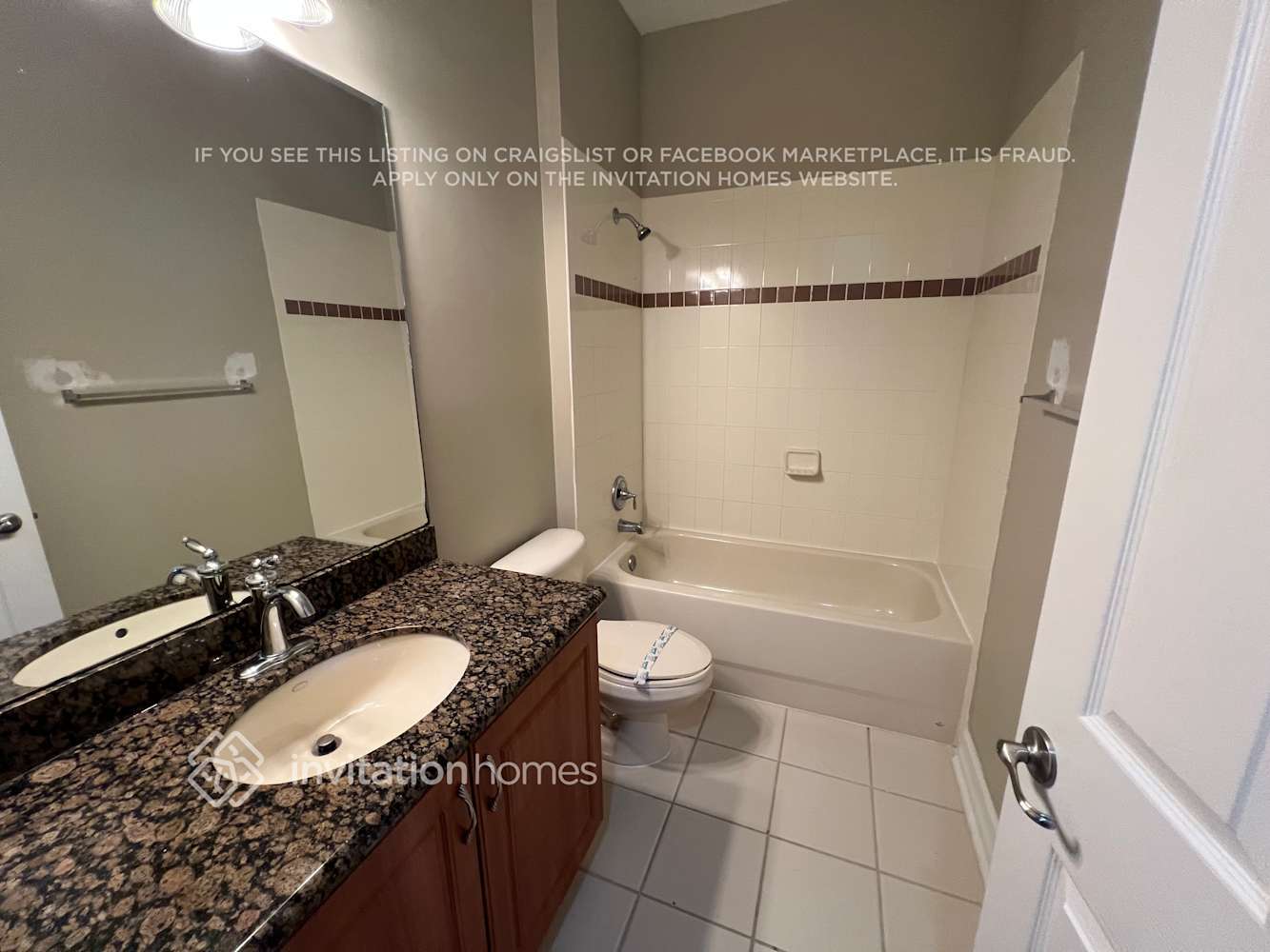 Building Photo - 6855 Julia Gardens Dr