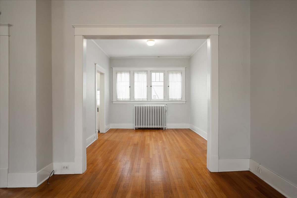 Building Photo - 246 Prospect Ave NE