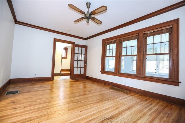 Building Photo - 516 Cedarwood Terrace