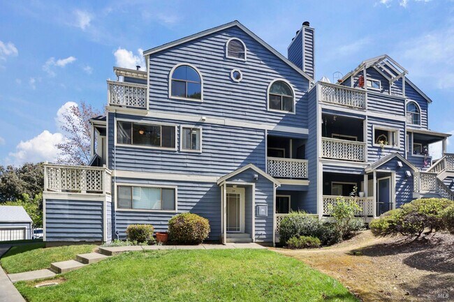 Building Photo - 219 Sea Crest Cir