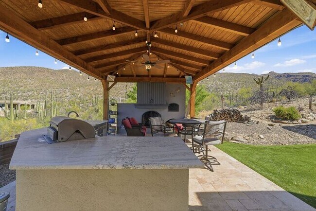 Building Photo - 5405 N Houghton Rd