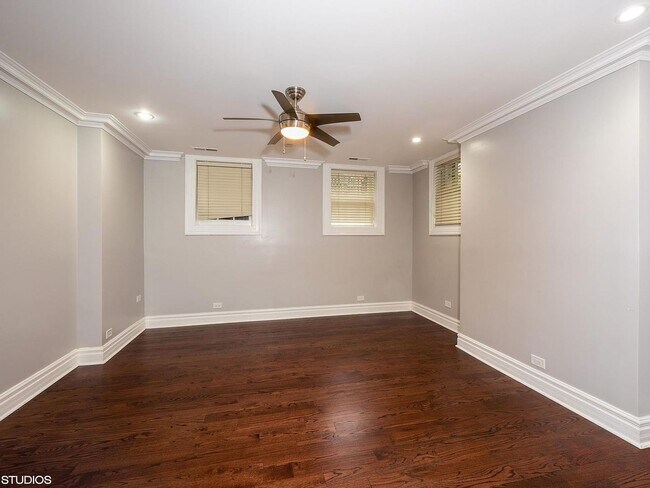 Building Photo - 1201 N Astor St