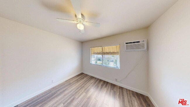 Building Photo - 11265 De Haven Ave
