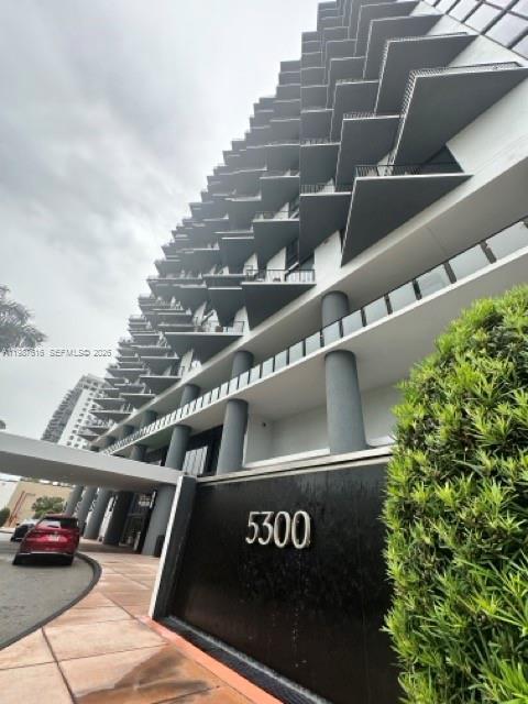 Building Photo - 5300 NW 85th Ave