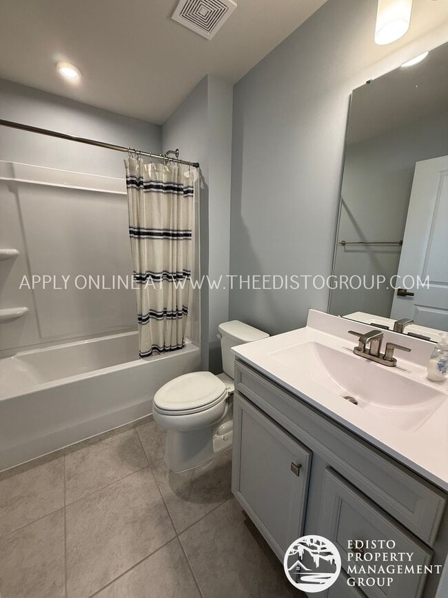 Building Photo - Brand-New 2 Bedroom, 2 Bath Home in Amenity-Rich HOA Community