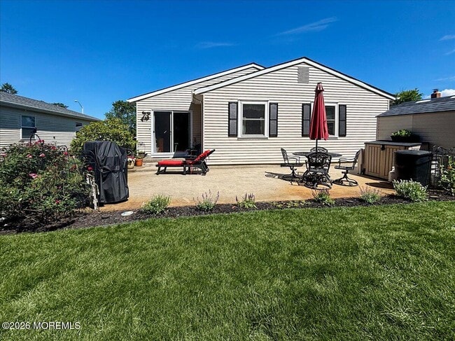 Building Photo - 53 Chesterfield Ln