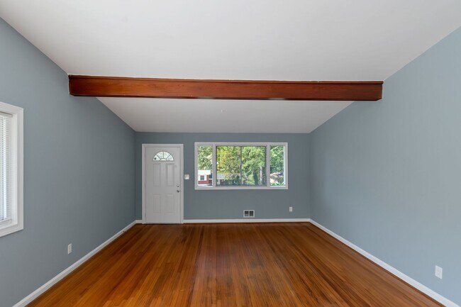 Building Photo - Don’t Miss Out! Look, Lease, and Live Spec...