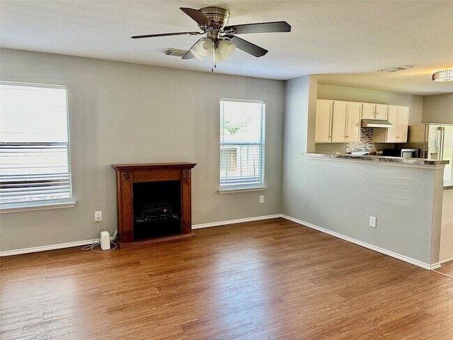 Building Photo - 29631 Evergreen Hills Dr