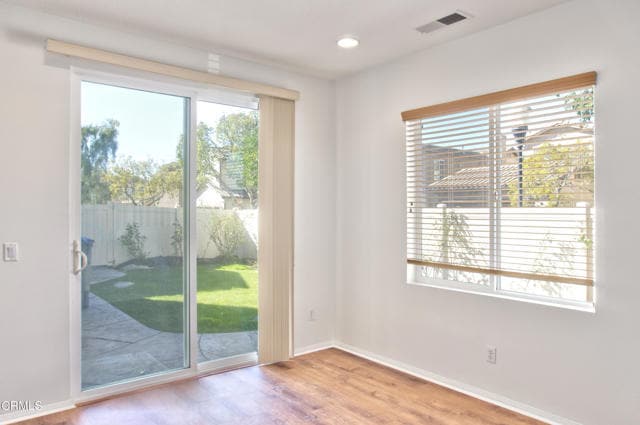 Building Photo - 428 Lakeview Ct