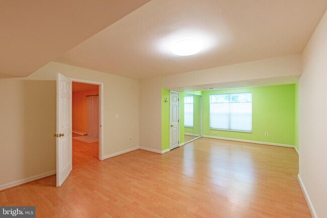 Building Photo - 47174 Chambliss Ct