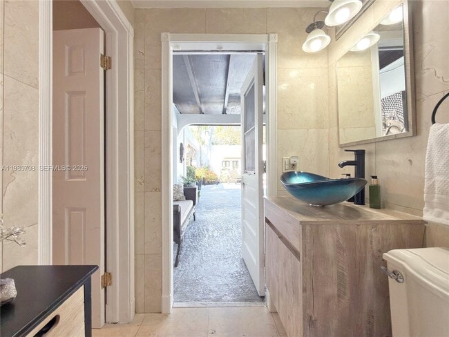 Building Photo - 7925 SW 124th St