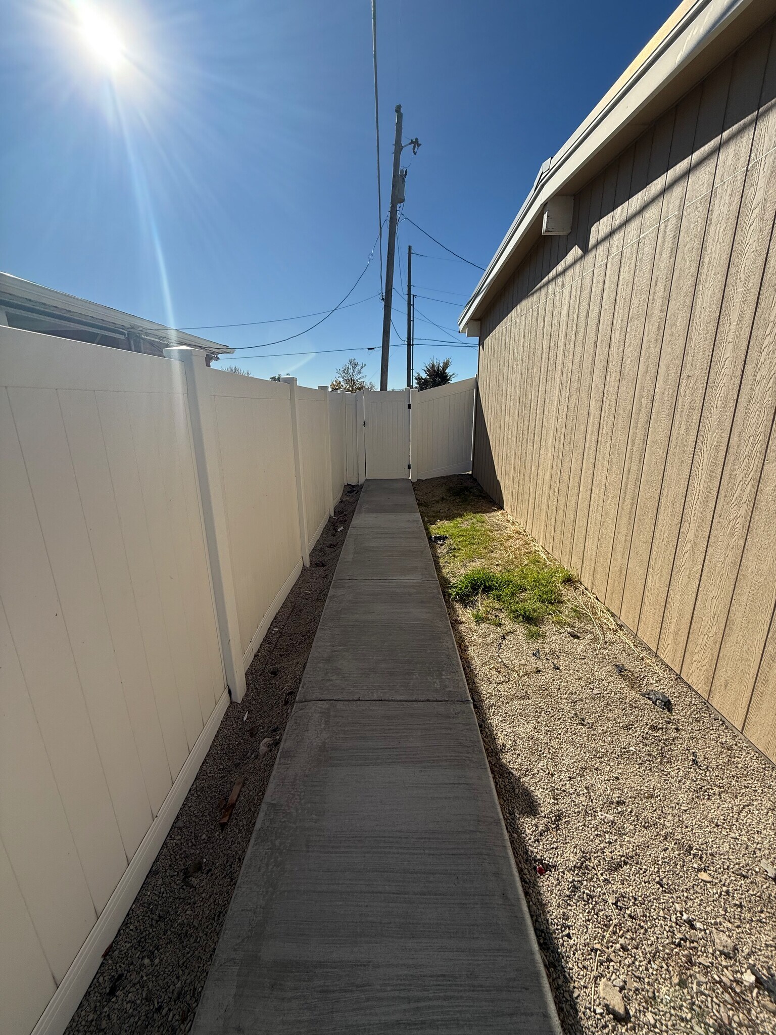 Building Photo - 1105 W 10550 S