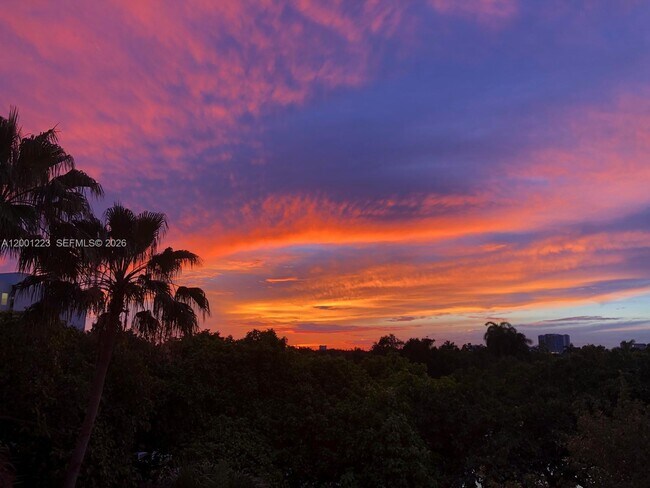 Building Photo - 280 SW 20th Rd