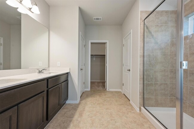 Building Photo - 4302 Lindberg Ln