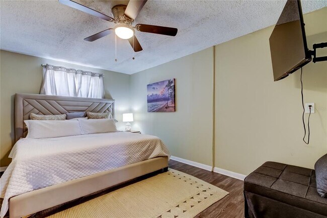 Building Photo - 12529 Mondragon Dr