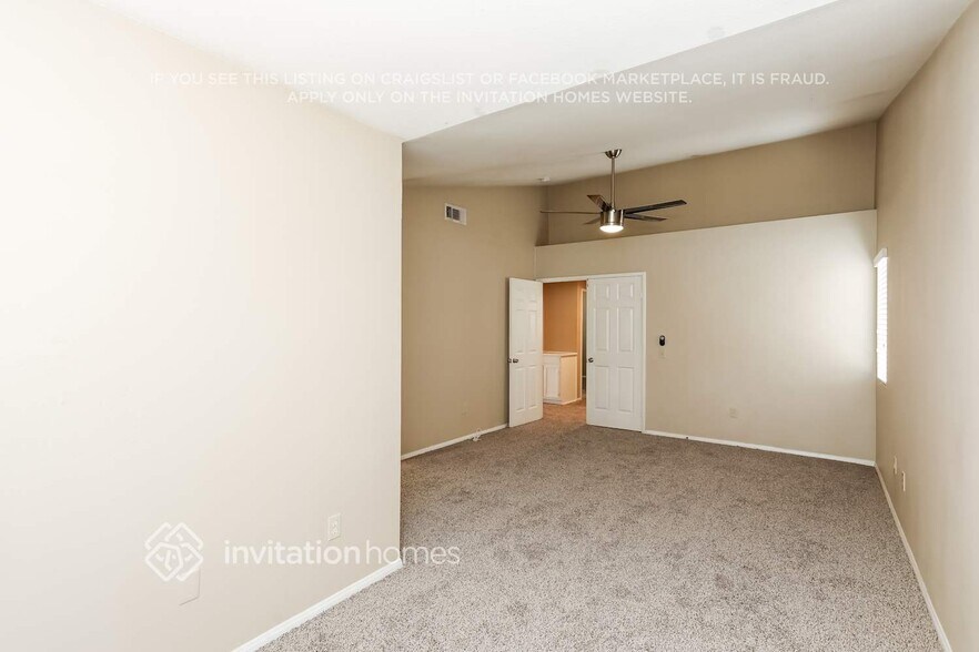 Building Photo - 40032 White Leaf Ln