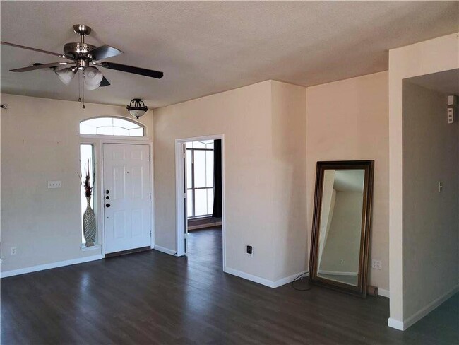 Building Photo - 2412 Pearson Way