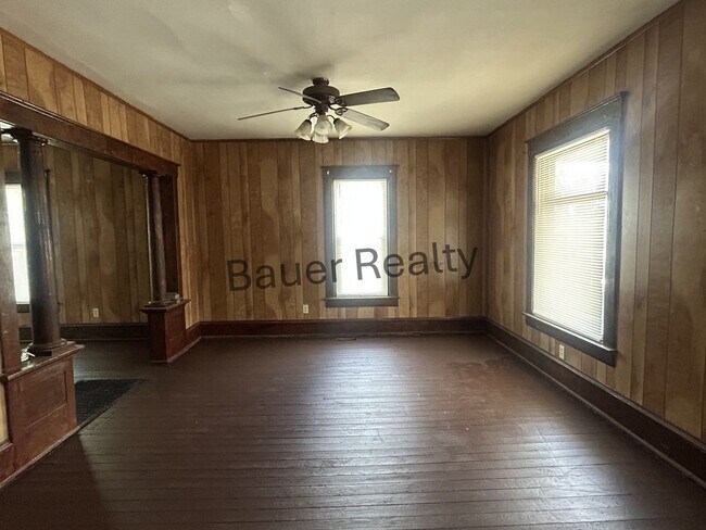 Building Photo - Affordable Three Bedroom Home
