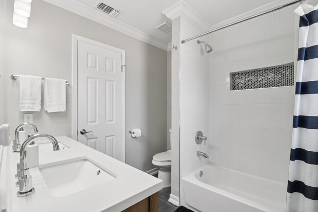 Building Photo - Beautifully Renovated Home with a Large Yard