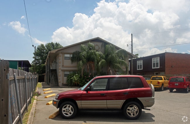 Building Photo - 2201 Cleary Ave