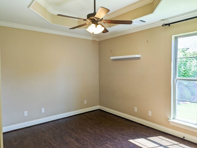 Building Photo - Beautiful 4 bed/3 bath home in South Bossier