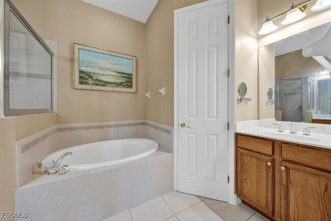 Building Photo - 8766 Tropical Ct
