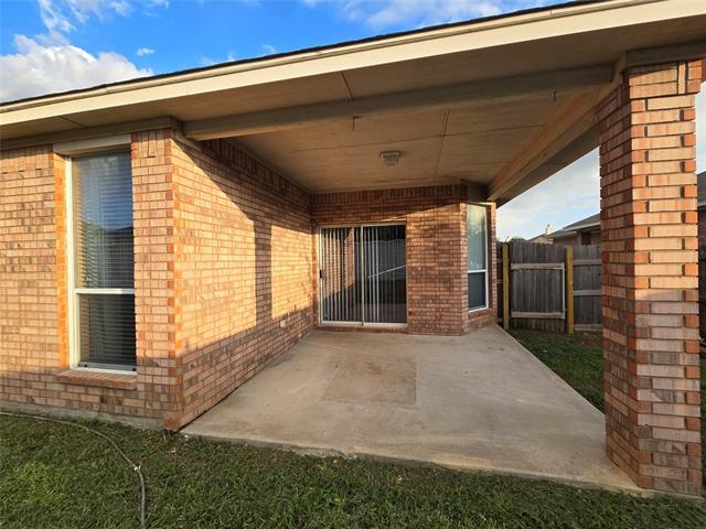 Building Photo - 624 Caravan Dr