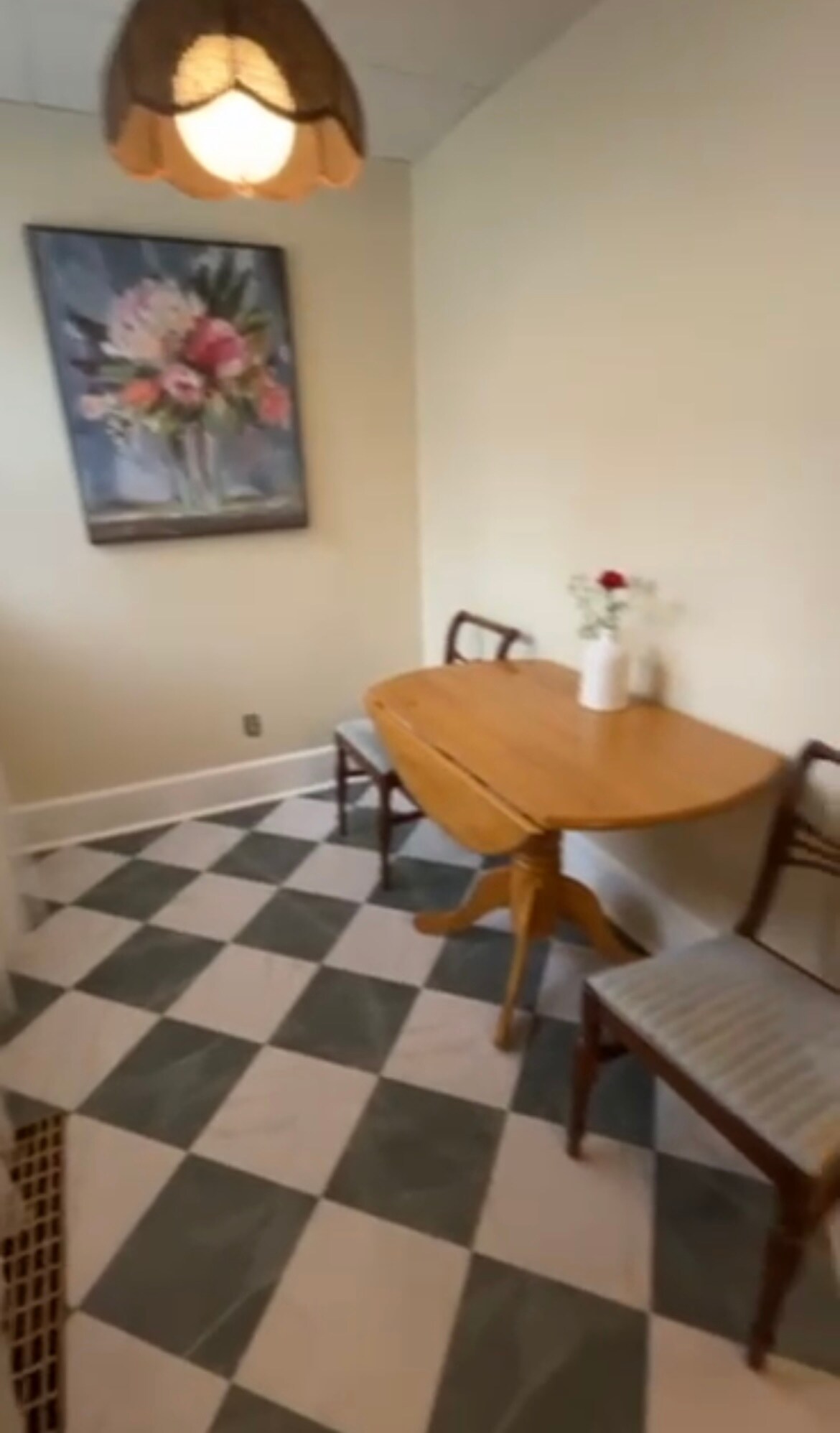 Building Photo - 2508 33rd Ave S