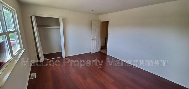 Building Photo - 619 Anvil Rd