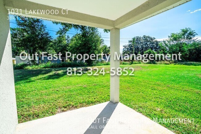 Building Photo - 1031 Lakewood Ct