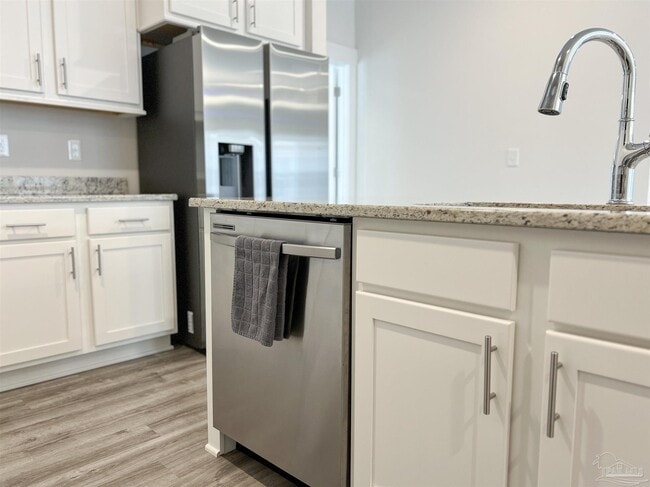 Building Photo - 6321 Sonoma Ln