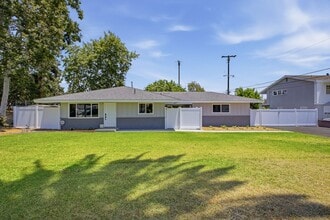 Building Photo - Stylishly Updated Pasadena Home with Spacious Yards Perfect for Entertaining