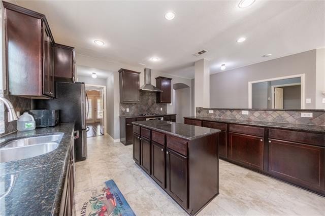 Building Photo - 2432 Greenbrook Dr