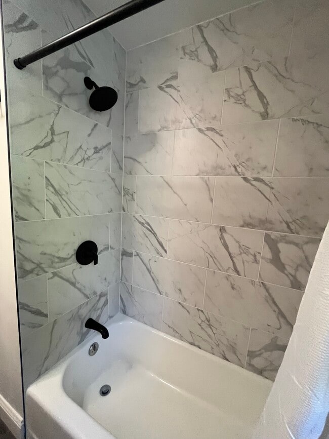 Building Photo - 2001 Hopkins Crossroad