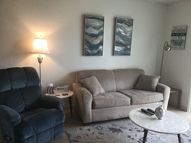 Building Photo - Amazing Ocean View from Pool and Jacuzzi - 1bdrm 1Ba in Datyona Beach