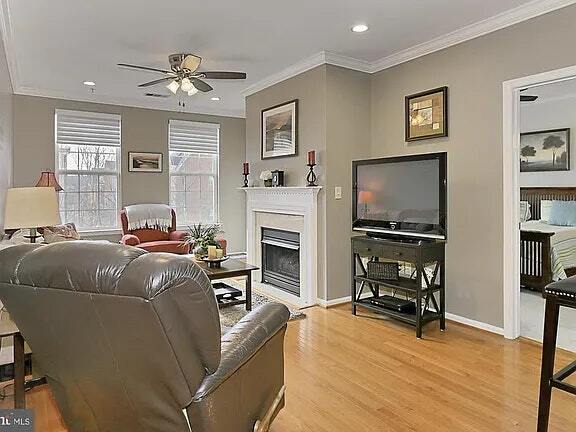 Building Photo - 4950 Brenman Park Dr