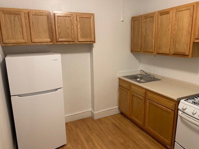 Building Photo - 1762 Commonwealth Ave