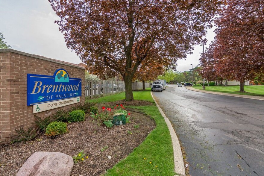Primary Photo - 1489 N Winslowe Dr