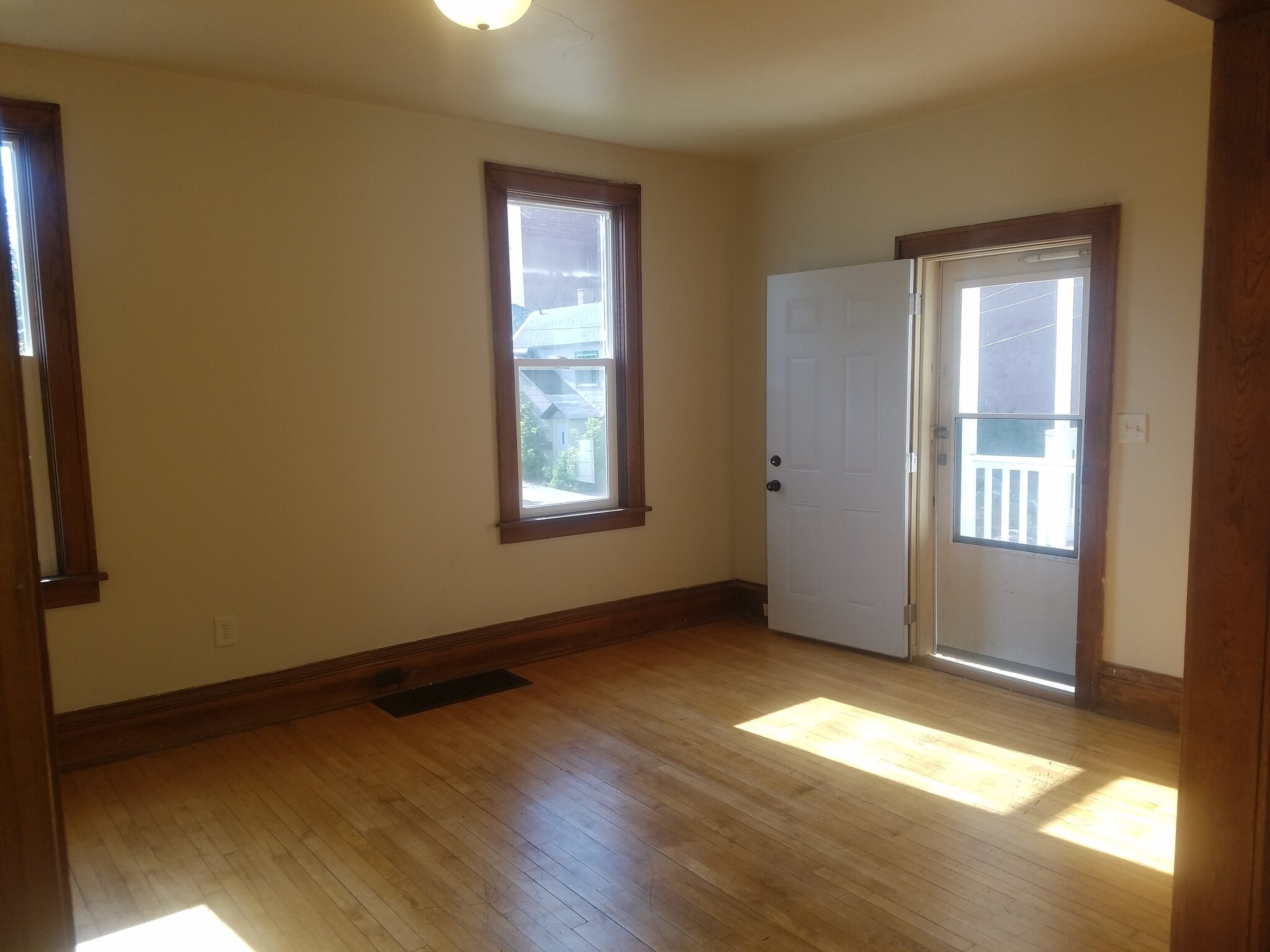 Building Photo - 219 North 3rd Street