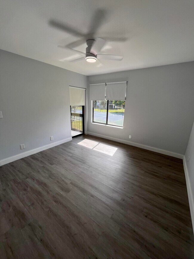 Building Photo - 159 NW 70th St